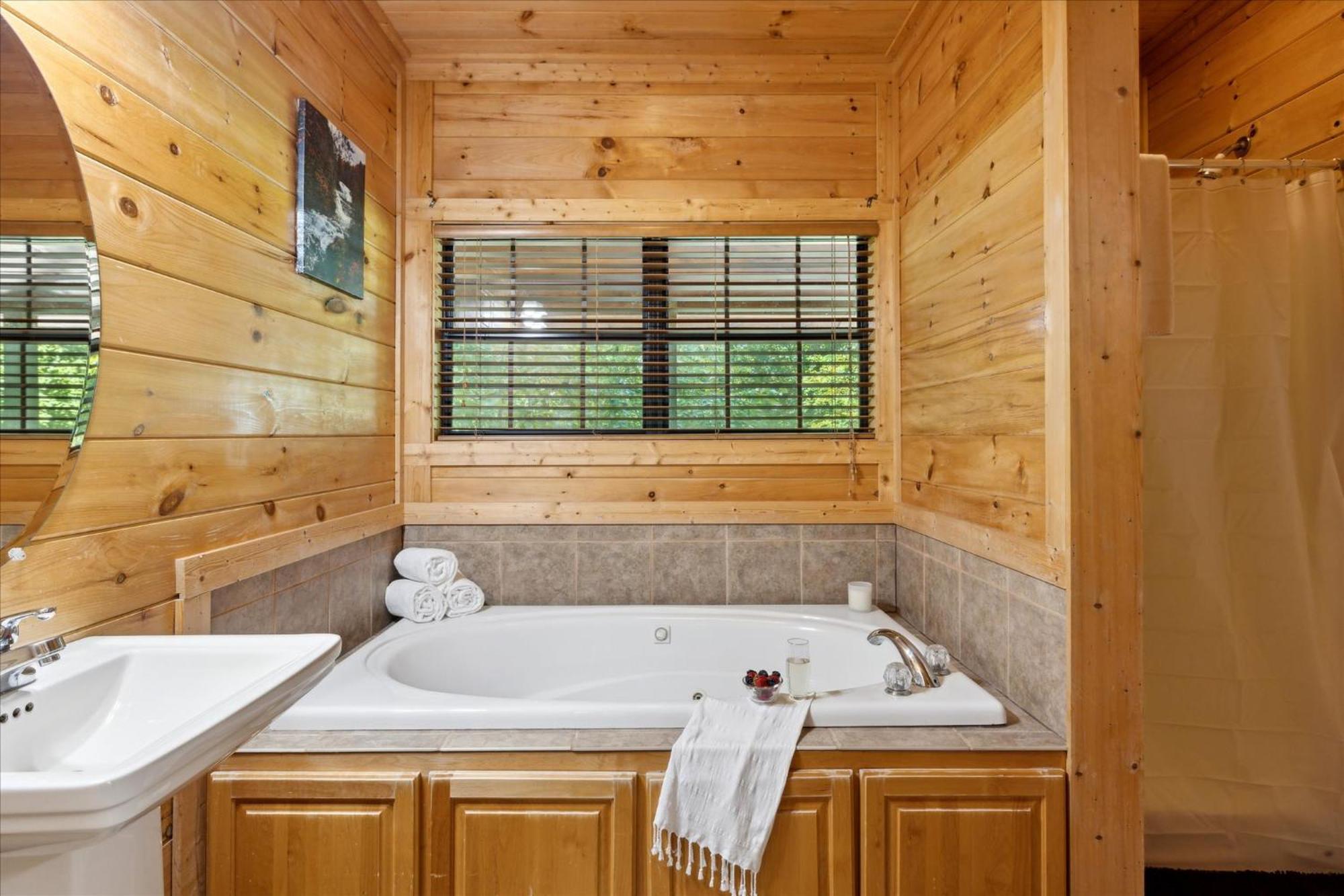 Kozy Bear Kabin Sevierville Exterior photo